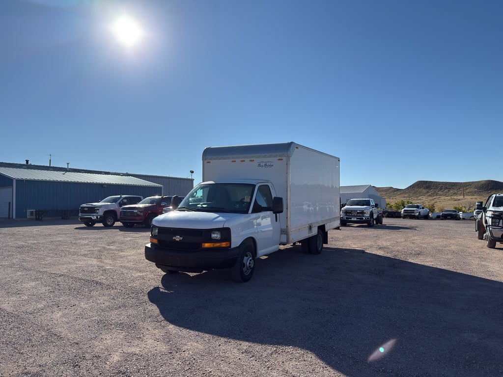 2013 Chevrolet Express Cutaway 3500 Base