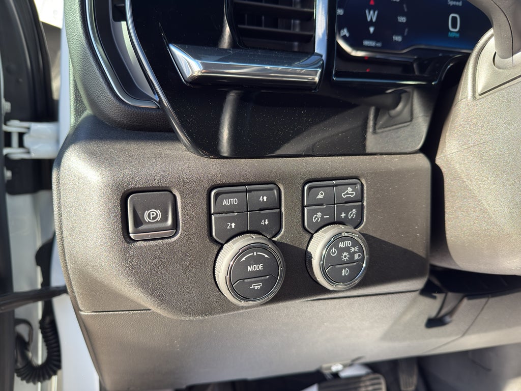 2025 Chevrolet Silverado 3500 HD Chassis Cab LT