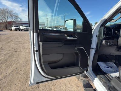 2025 Chevrolet Silverado 3500 HD Chassis Cab LT