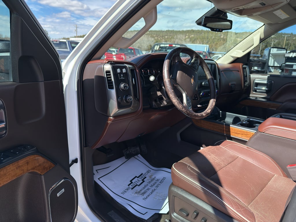 2015 Chevrolet Silverado 3500 HD High Country