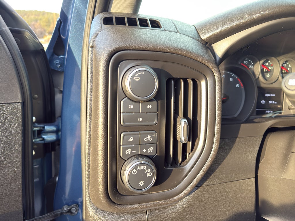 2025 Chevrolet Silverado 2500 HD Custom