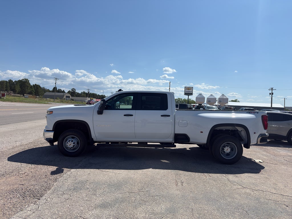 2026 Chevrolet Silverado 3500 HD WT DRW