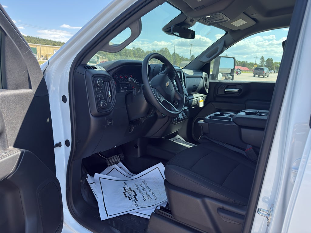 2026 Chevrolet Silverado 3500 HD WT DRW