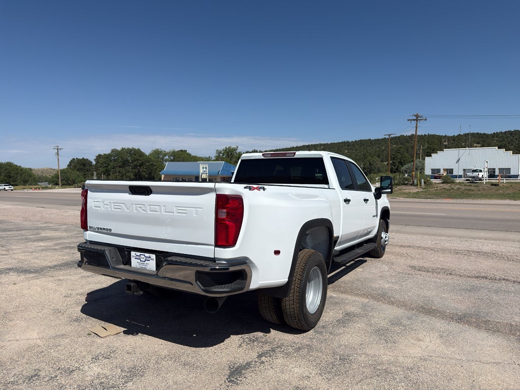 2026 Chevrolet Silverado 3500 HD WT DRW