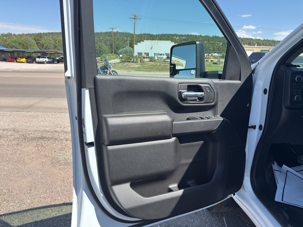 2026 Chevrolet Silverado 3500 HD WT DRW