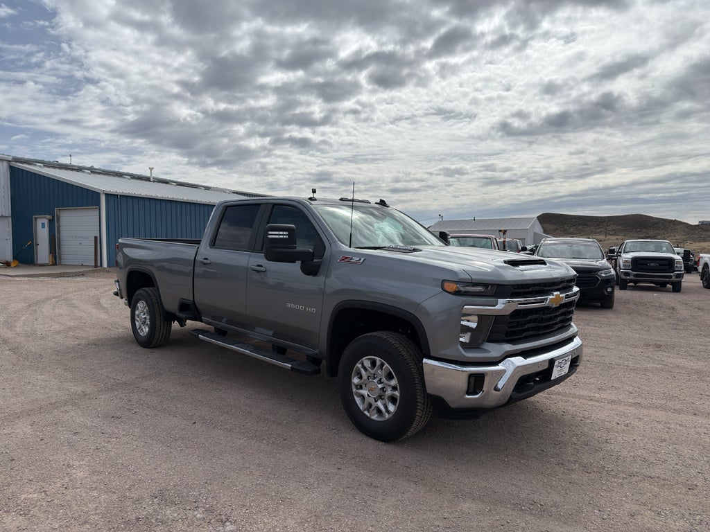2026 Chevrolet Silverado 3500 HD LT
