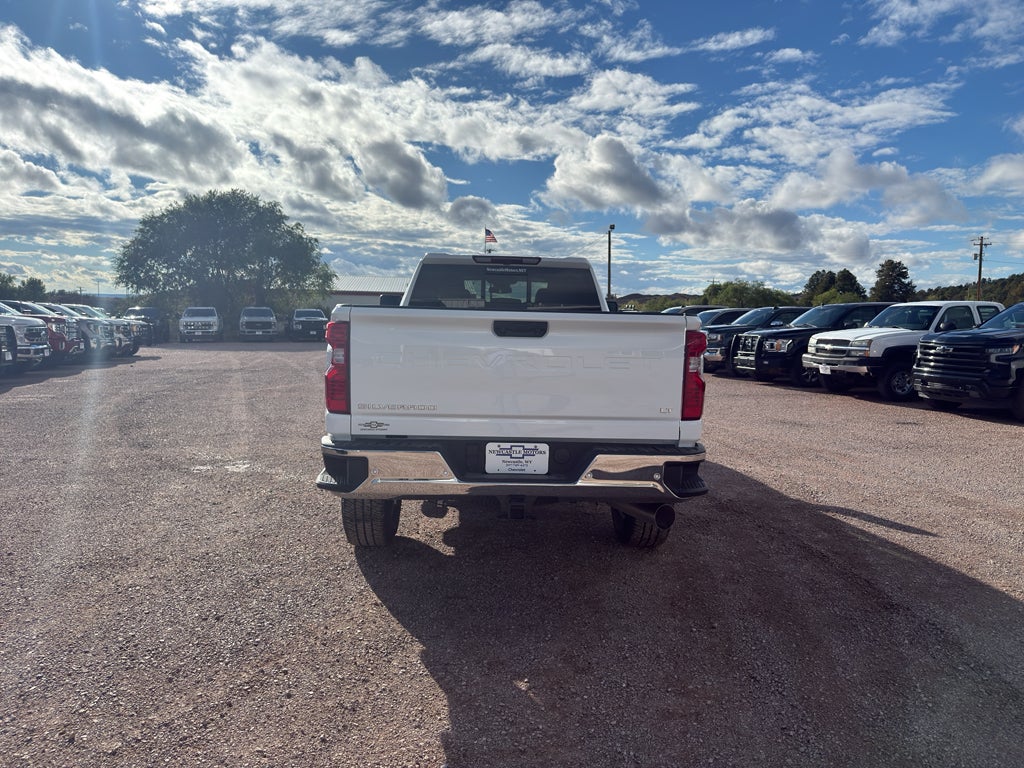 2026 Chevrolet Silverado 3500 HD LT
