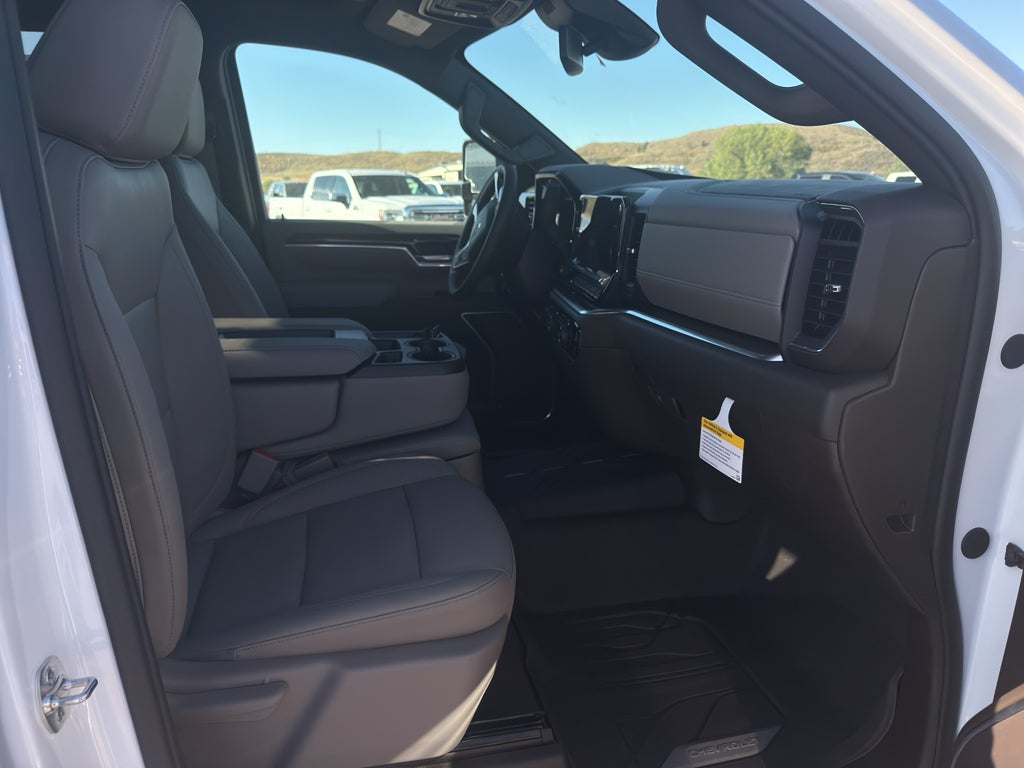 2026 Chevrolet Silverado 3500 HD LT - Photo 21