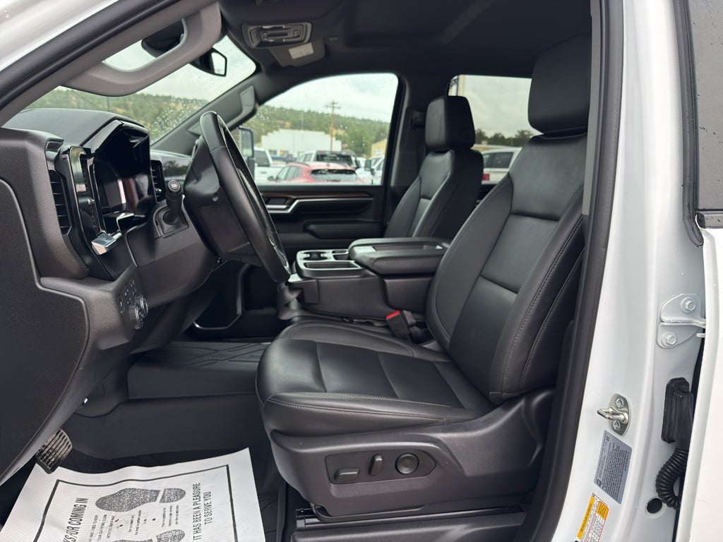 2025 Chevrolet Silverado 3500 HD LT DRW