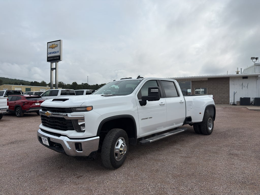 2025 Chevrolet Silverado 3500 HD LT DRW