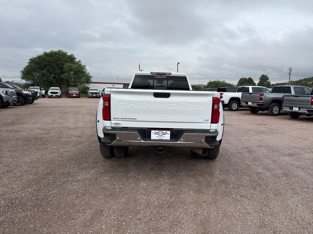 2025 Chevrolet Silverado 3500 HD LT DRW