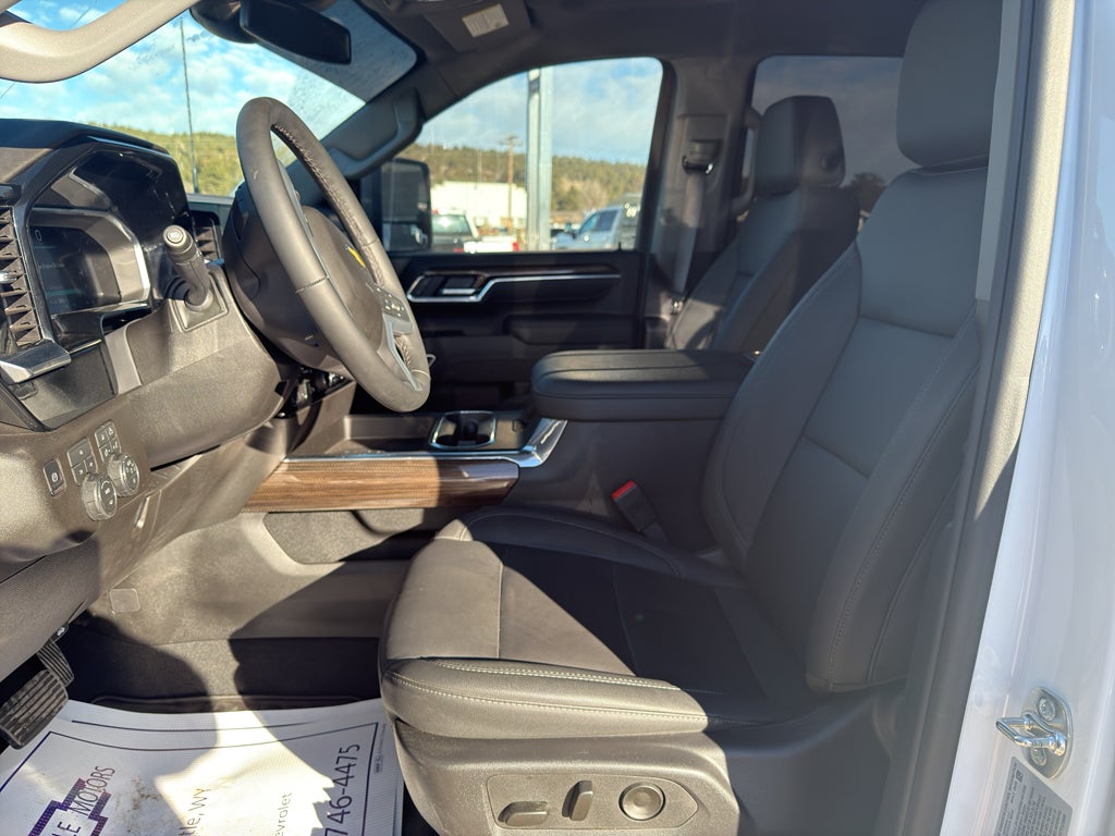 2026 Chevrolet Silverado 3500 HD LT DRW