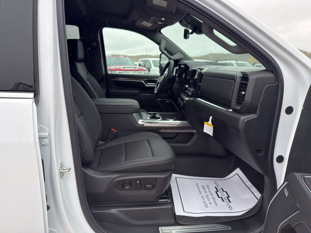 2026 Chevrolet Silverado 3500 HD LTZ DRW