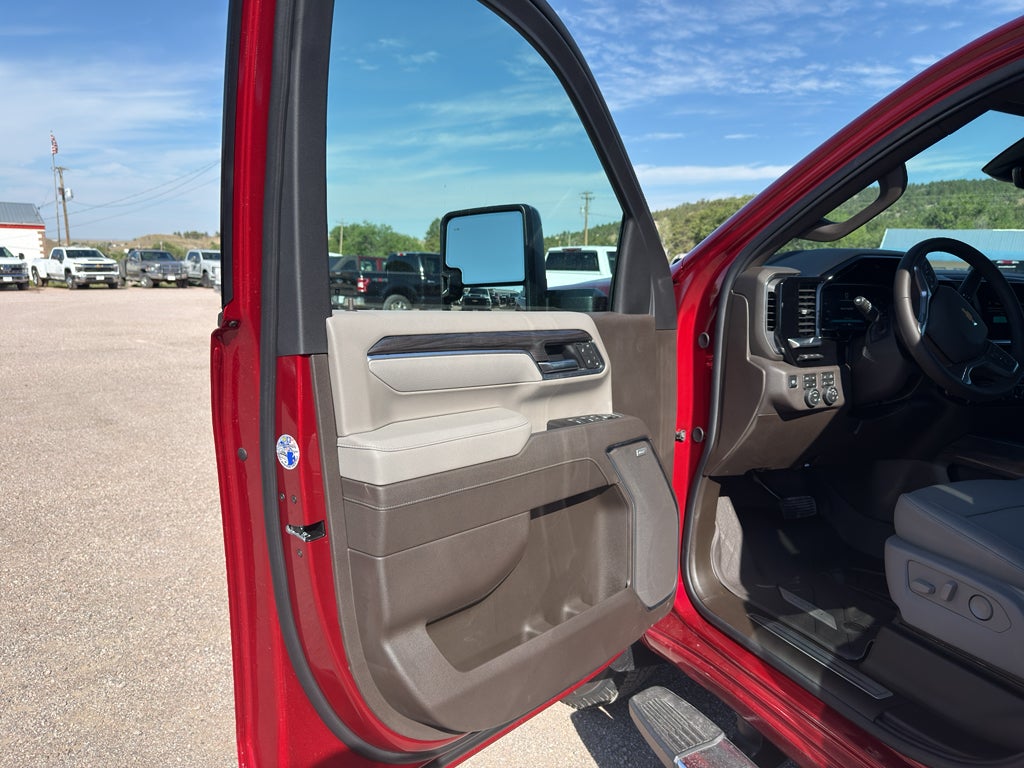 2026 Chevrolet Silverado 3500 HD LTZ DRW