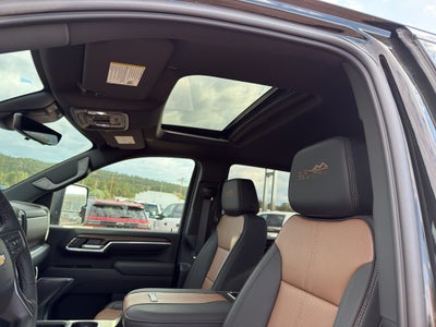 2026 Chevrolet Silverado 3500 HD High Country DRW