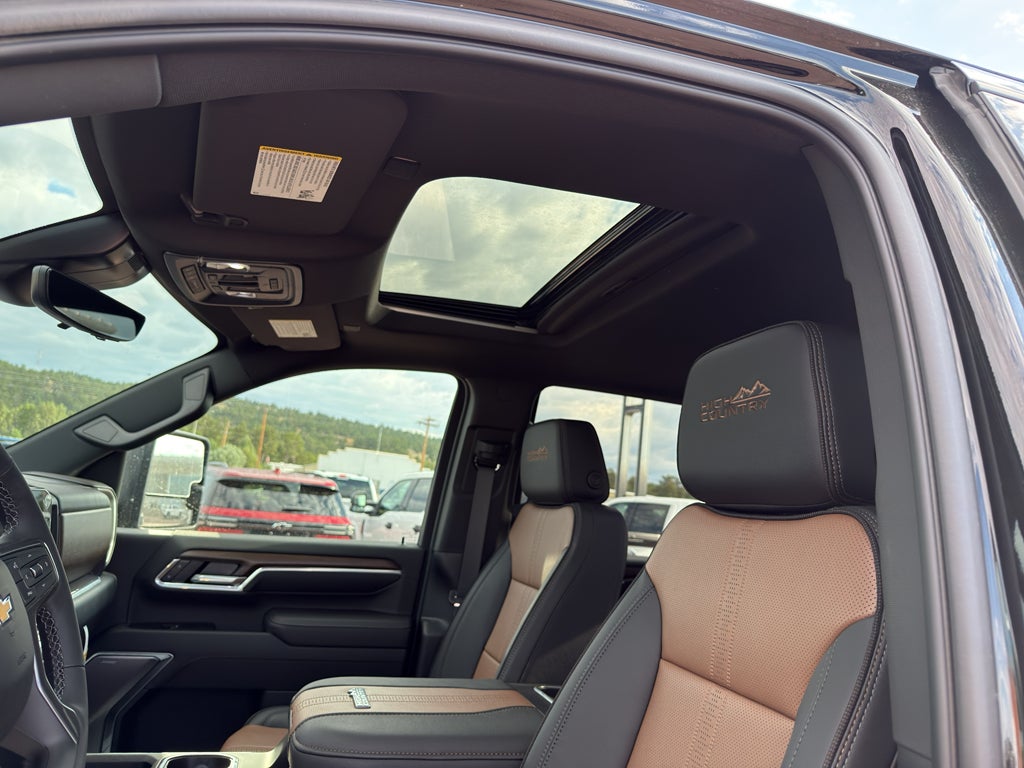 2026 Chevrolet Silverado 3500 HD High Country DRW