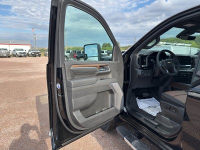 2026 Chevrolet Silverado 3500 HD High Country DRW