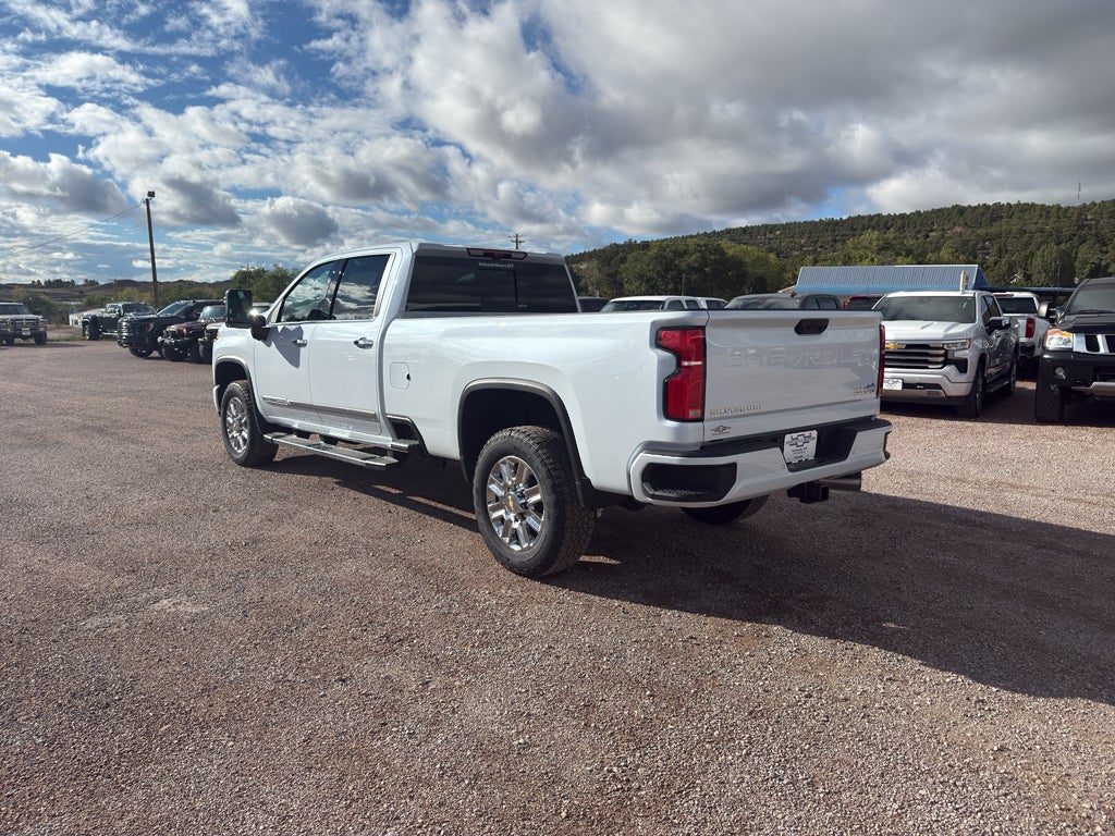 2026 Chevrolet Silverado 3500 HD High Country