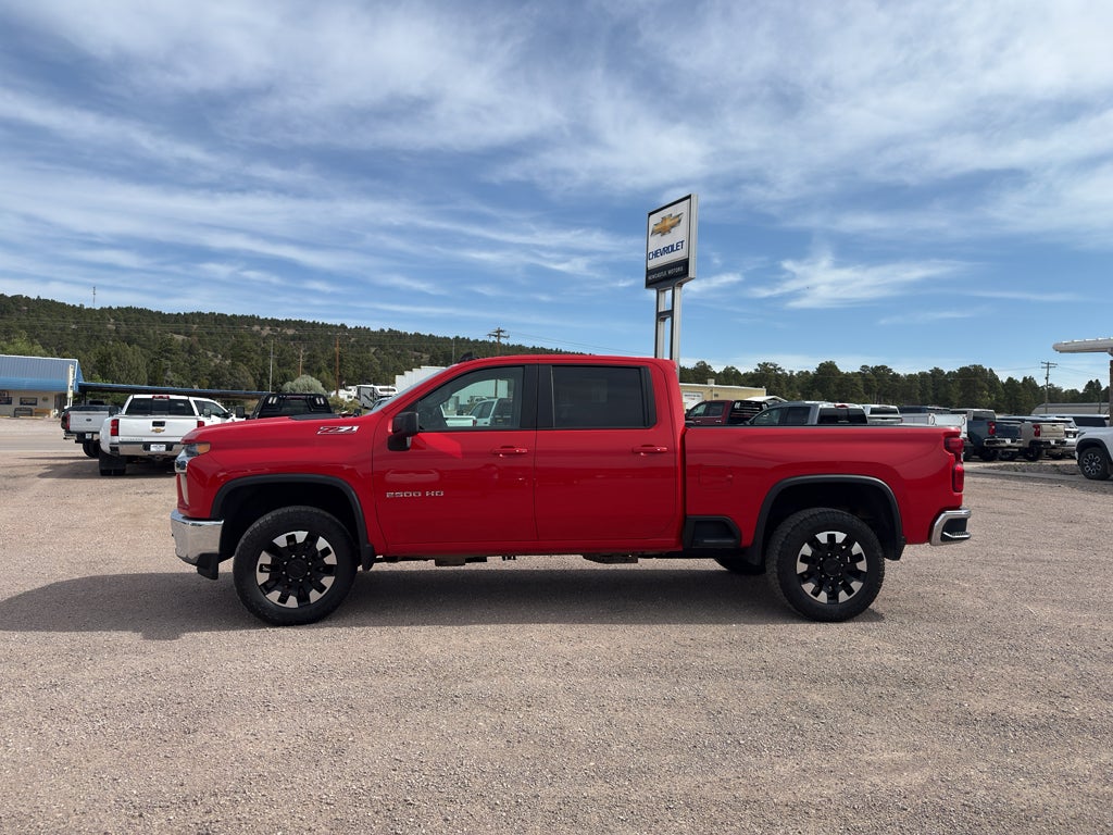 2020 Chevrolet Silverado HD LT 4WD Crew Cab Standard Box's photo