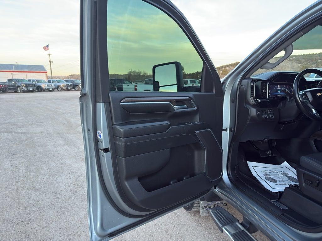 2024 Chevrolet Silverado 3500 HD LT