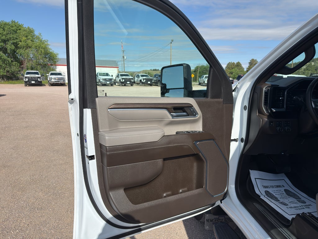2024 Chevrolet Silverado 3500 HD LT DRW
