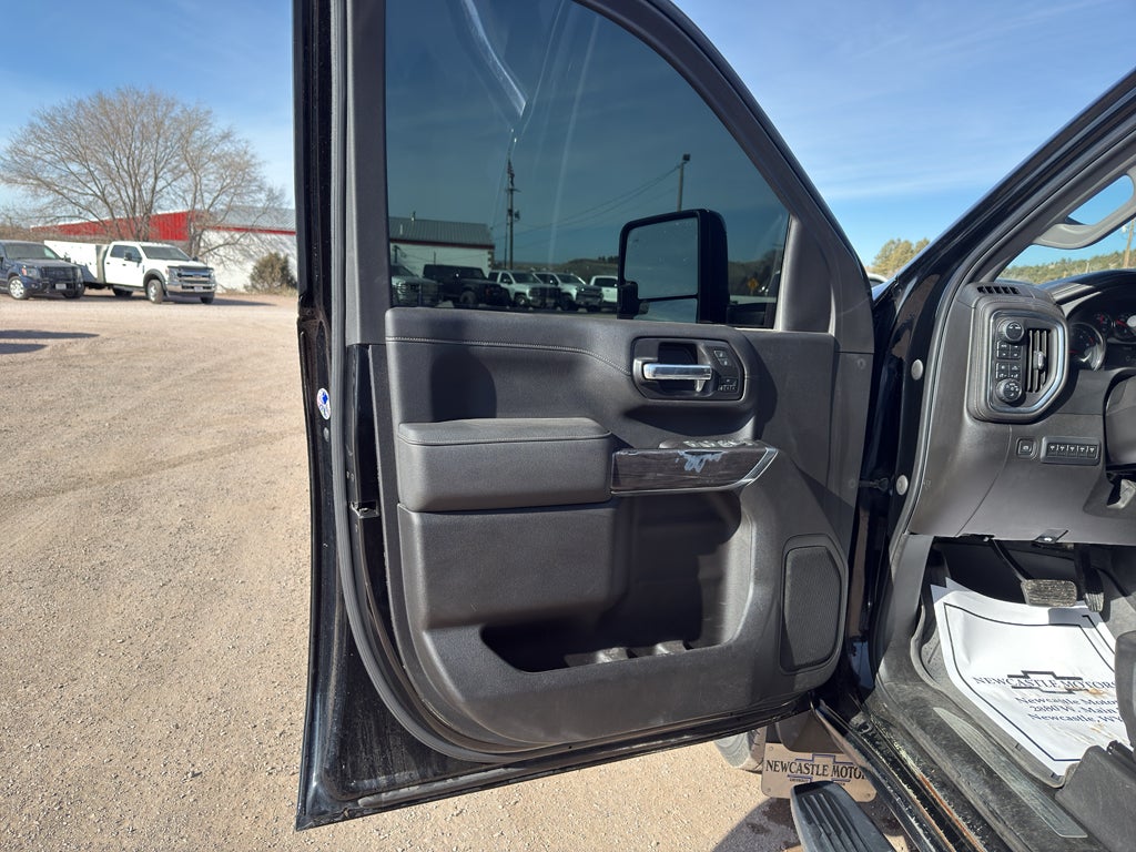 2022 Chevrolet Silverado 3500 HD LTZ DRW