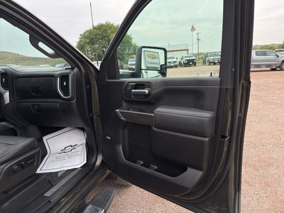 2022 Chevrolet Silverado 3500 HD LTZ DRW