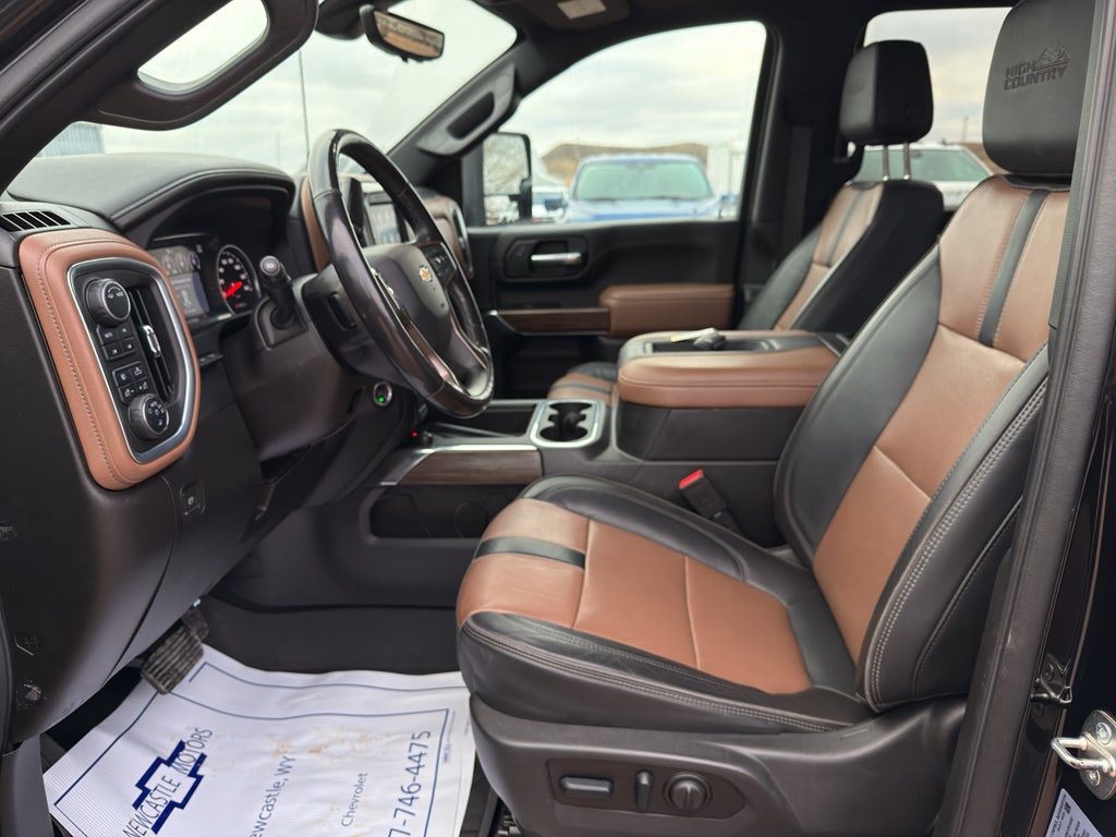 2022 Chevrolet Silverado 3500 HD High Country DRW