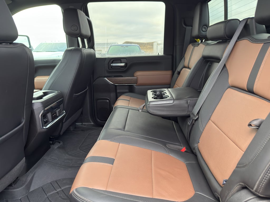 2022 Chevrolet Silverado 3500 HD High Country DRW