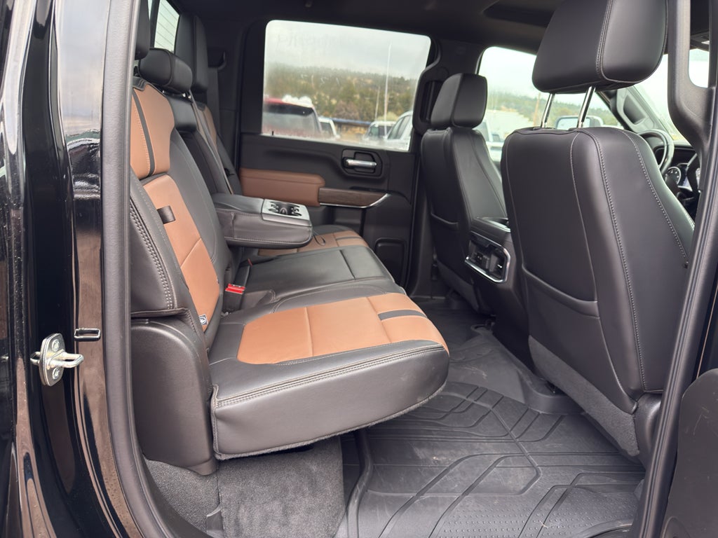 2022 Chevrolet Silverado 3500 HD High Country DRW