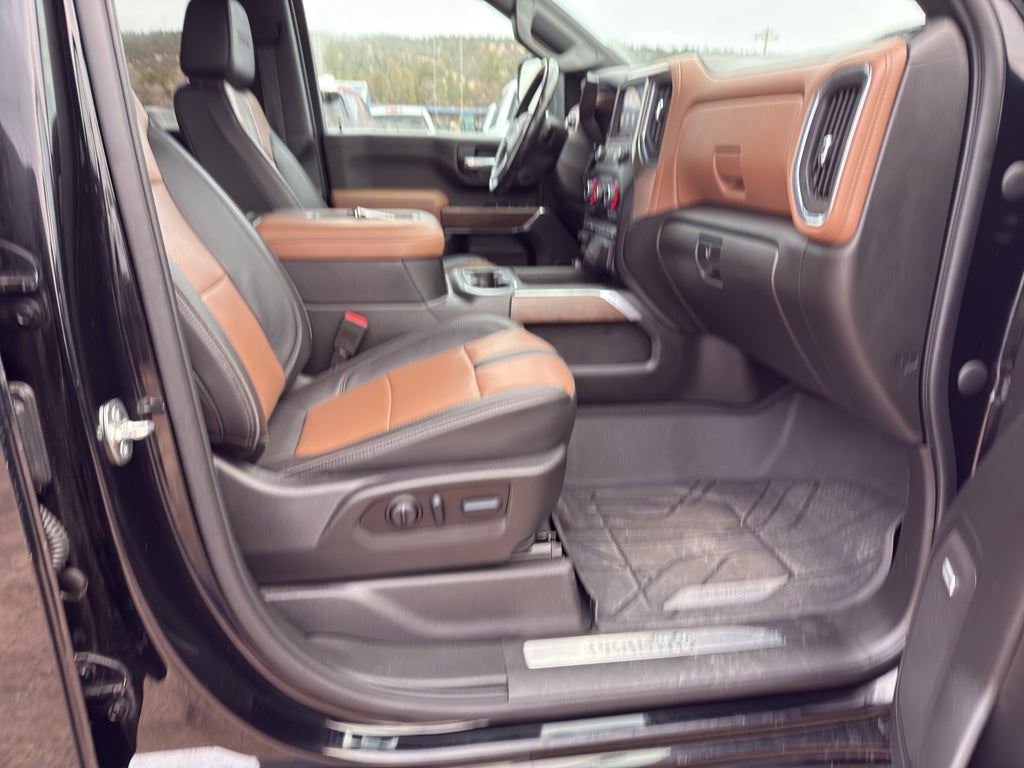 2022 Chevrolet Silverado 3500 HD High Country DRW