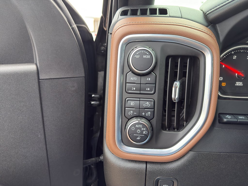 2022 Chevrolet Silverado 3500 HD High Country DRW