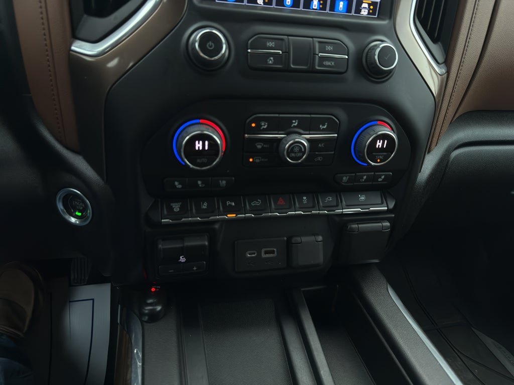 2022 Chevrolet Silverado 3500 HD High Country DRW