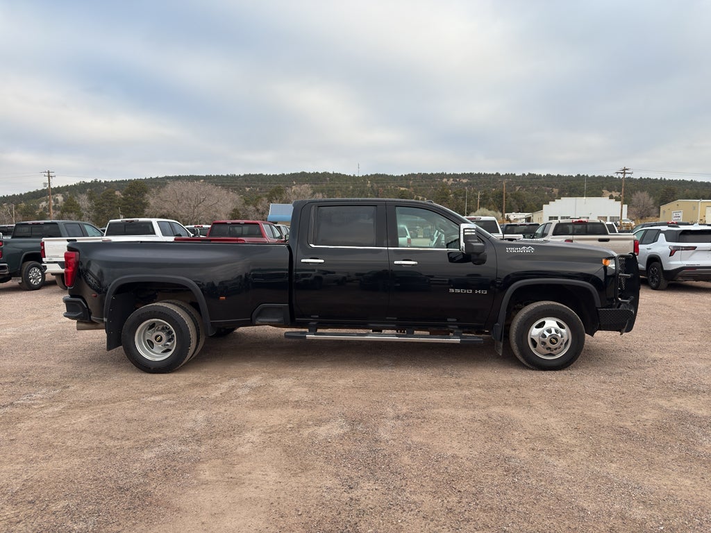 2022 Chevrolet Silverado 3500 HD High Country DRW