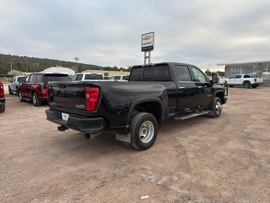 2022 Chevrolet Silverado 3500 HD High Country DRW