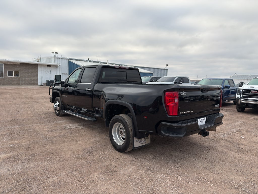 2022 Chevrolet Silverado 3500 HD High Country DRW