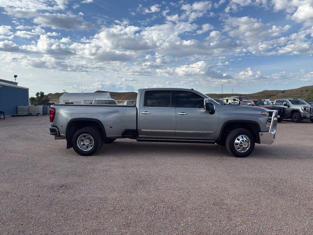 2024 Chevrolet Silverado 3500 HD High Country DRW
