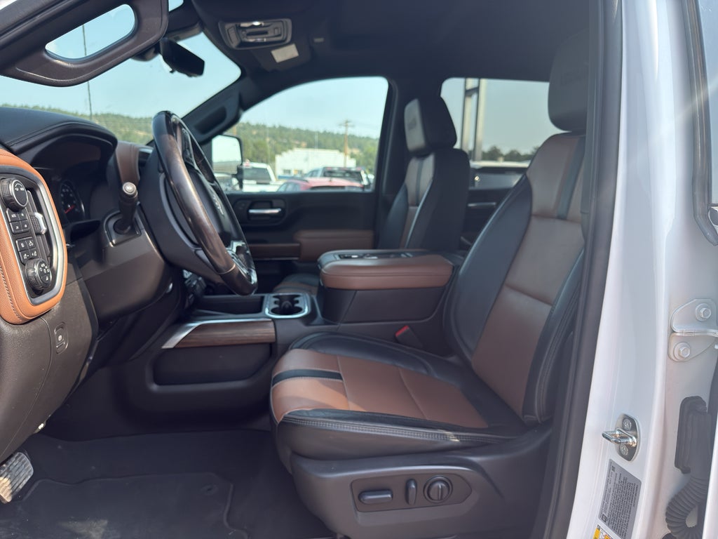 2022 Chevrolet Silverado 3500 HD High Country DRW
