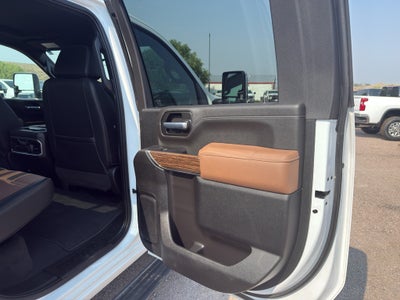 2022 Chevrolet Silverado 3500 HD High Country DRW