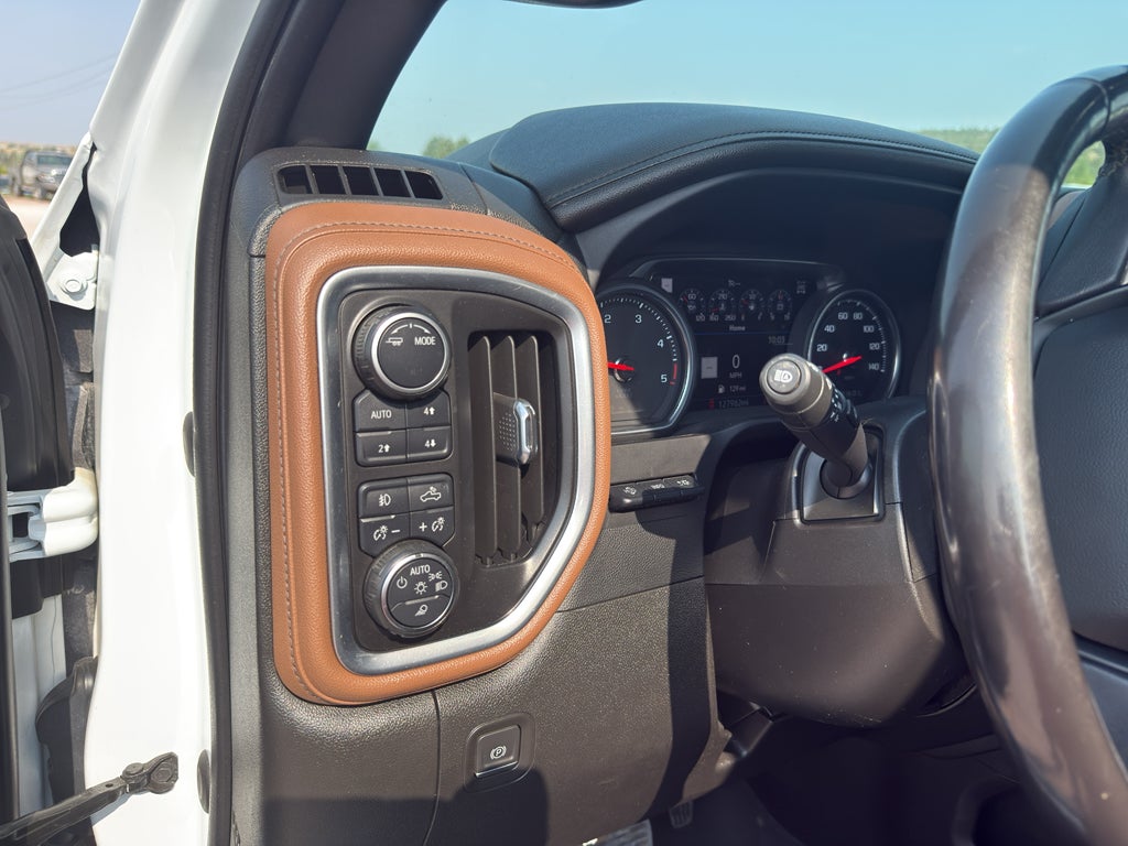 2022 Chevrolet Silverado 3500 HD High Country DRW