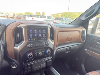 2022 Chevrolet Silverado 3500 HD High Country DRW