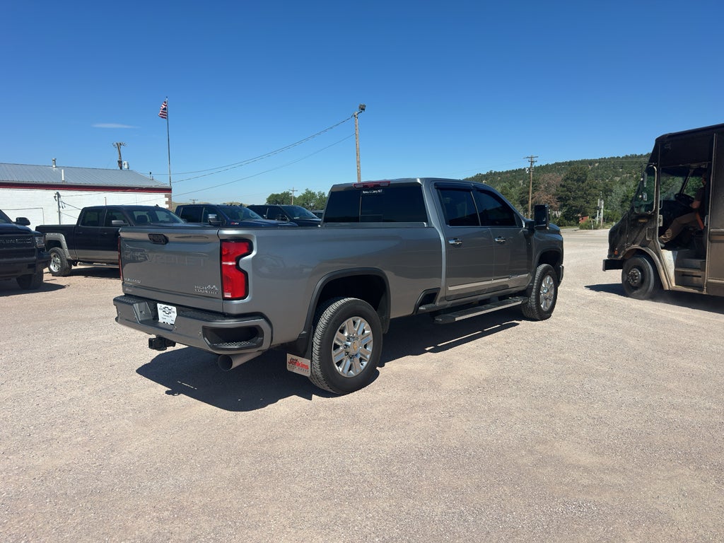 2024 Chevrolet Silverado 3500 HD High Country