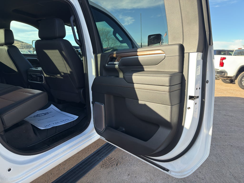 2024 Chevrolet Silverado 3500 HD High Country DRW