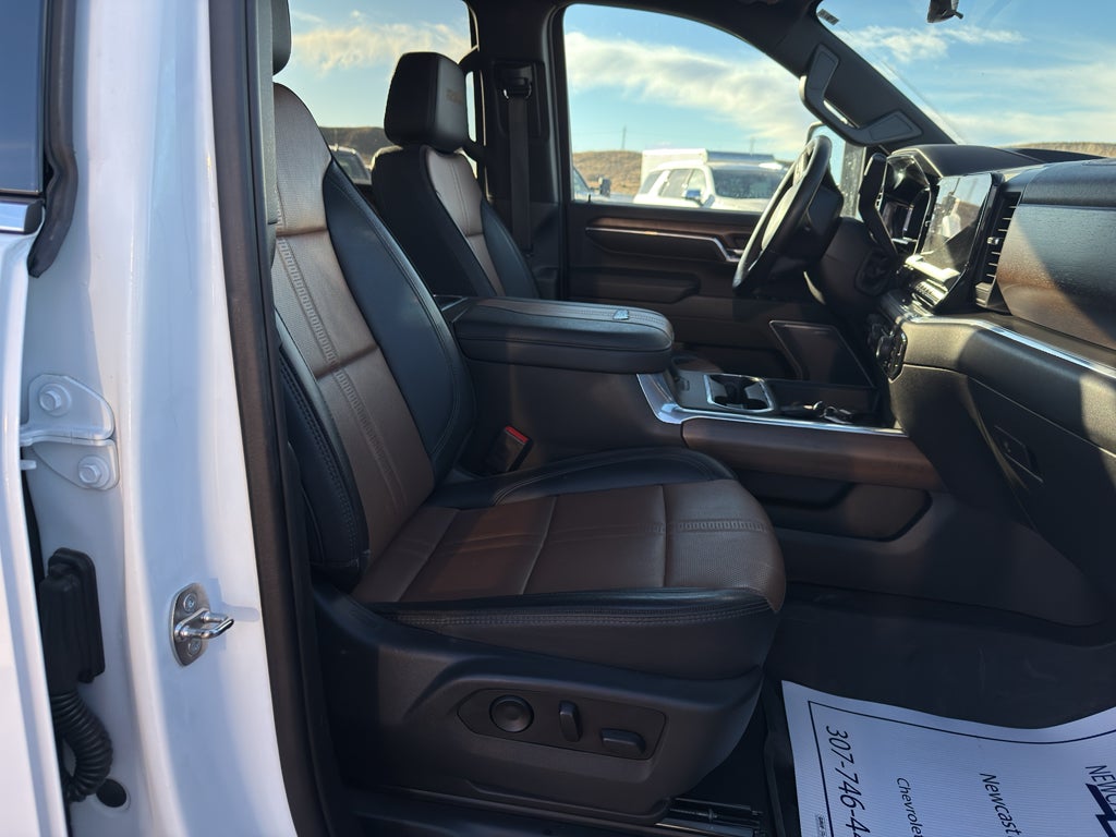 2024 Chevrolet Silverado 3500 HD High Country DRW