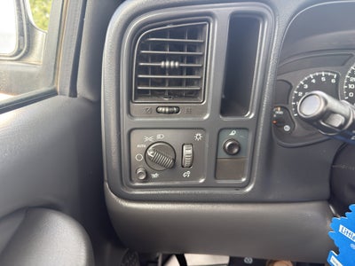 2004 Chevrolet Silverado 2500 HD Work Truck