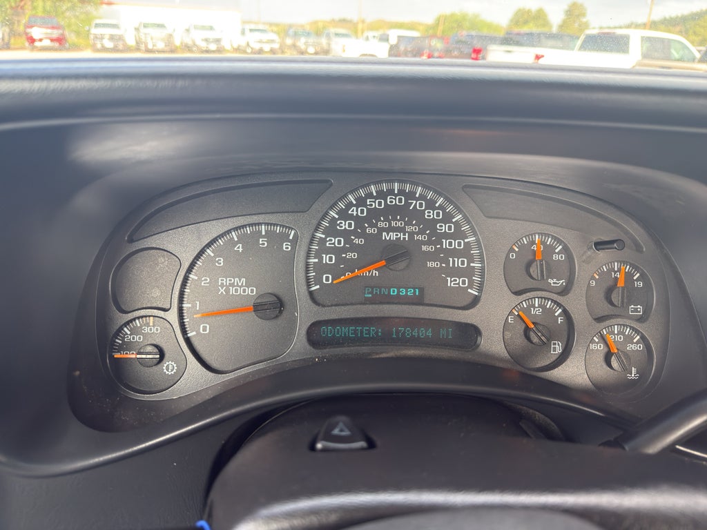 2004 Chevrolet Silverado 2500 HD Work Truck