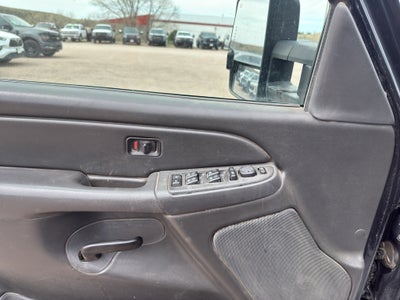 2005 Chevrolet Silverado 3500 HD SRW LS