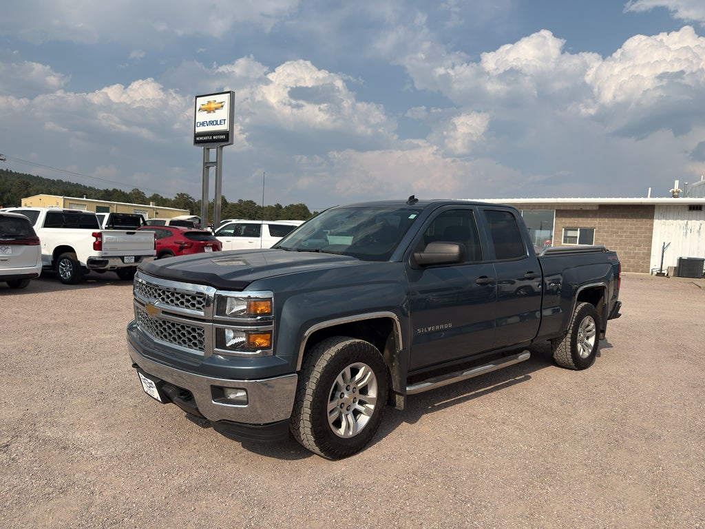 Used 2014 Chevrolet Silverado 1500 LT with VIN 1GCVKREC2EZ123261 for sale in Newcastle, WY