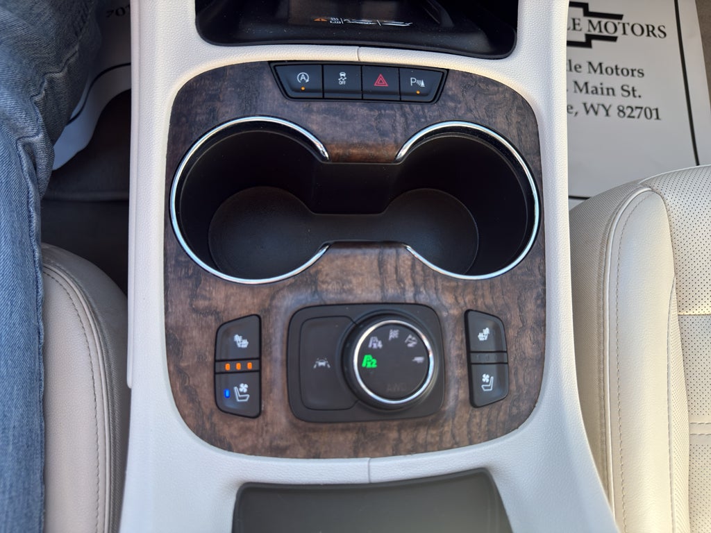 2020 GMC Acadia Denali
