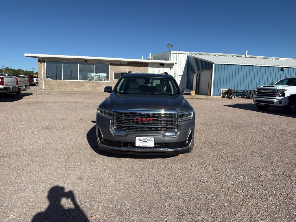 2020 GMC Acadia Denali